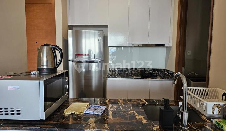 Disewakan 2+1 Bedroom Furnish Condominium Taman Anggrek Residence 2