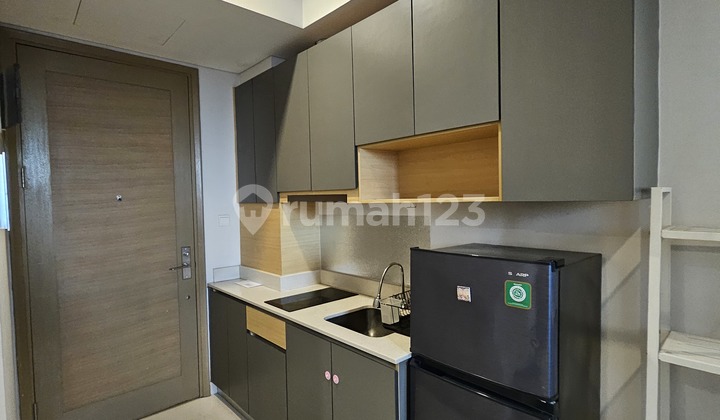 Dijual 2 Bedroom Furnish Apartemen Taman Anggrek Residences 2
