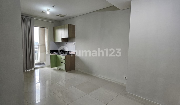 Disewakan 2 Bedroom Semifurnish Apartemen Madison Park