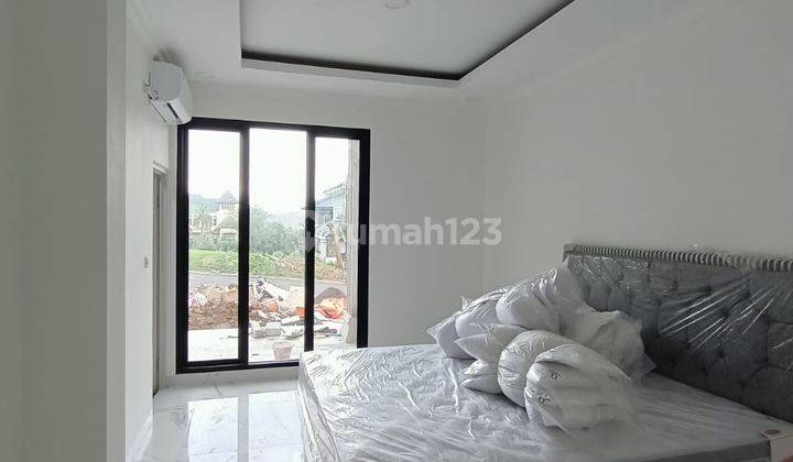 Rumah mewah siap huni di bukit golf hijau view gunung salak