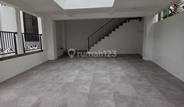 Rumah clasic modern di Bukit golf hijau sentul city