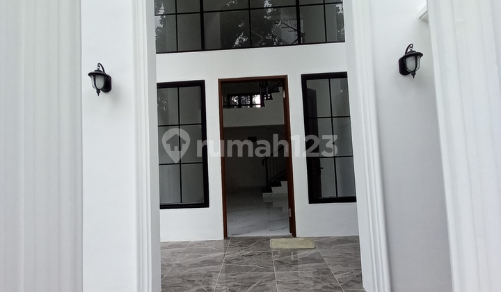 Rumah clasic modern di Bukit golf hijau sentul city