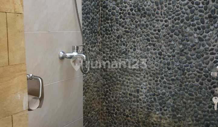 Ready-to-live house fully furnished in Taman Udayana cluster. 2