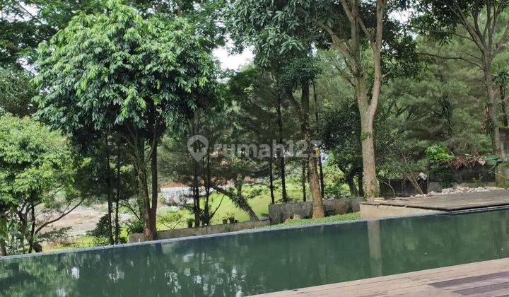 Rumah mewah siap huni full furnished plus kolam renang  2