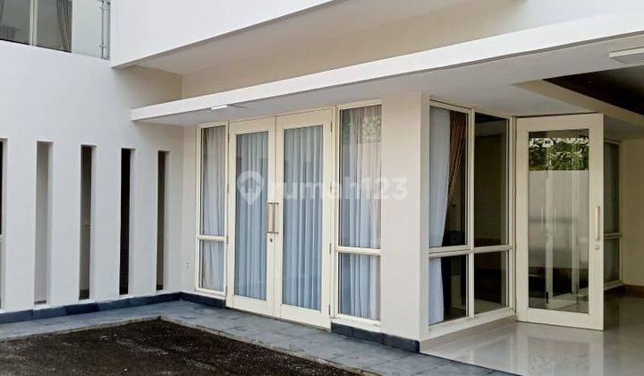 Rumah siap huni di cluster hill top sentul city 2