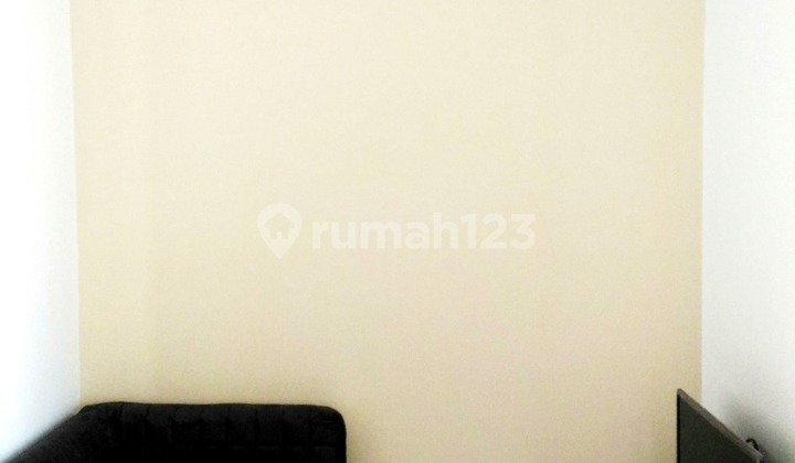 Pancoran Riverside Apartment 2BR Semi Furnished 1