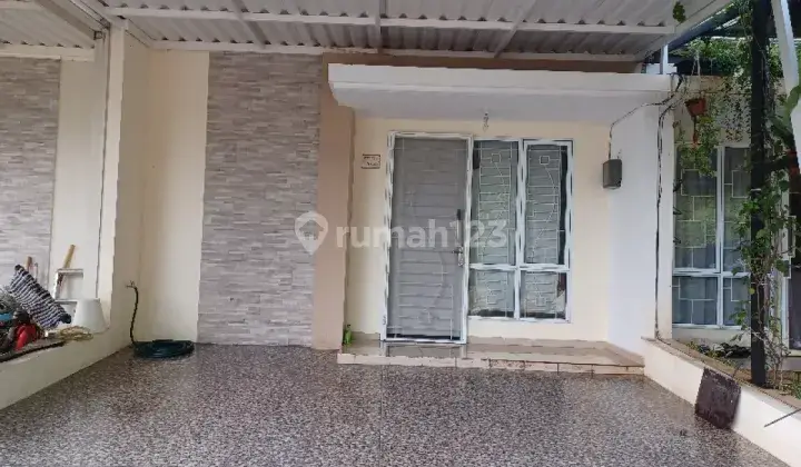 Dijual Rumah 2lt, Sudah Renovasi 1