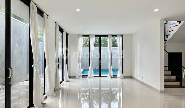 Rumah Bagus SHM di Kemang 2