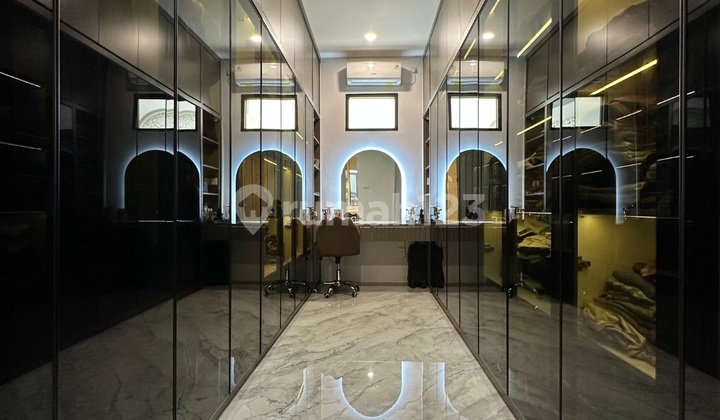 Rumah Bagus SHM di Veteran 2