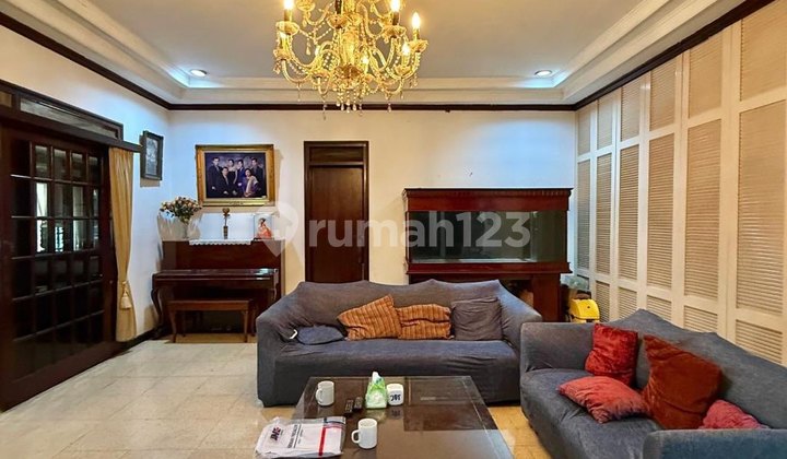 Rumah Bagus SHM di Cinere 2