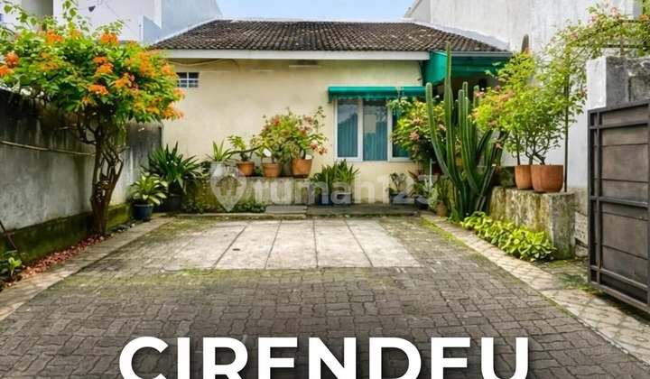 Rumah Bagus SHM di Cireundeu