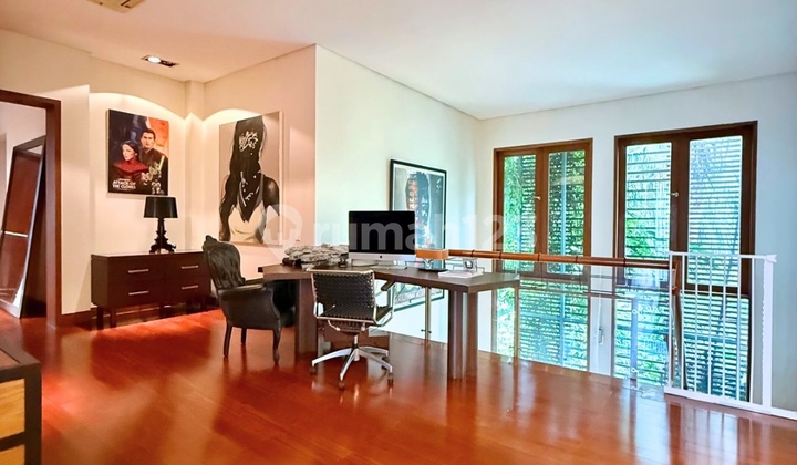 Rumah Bagus SHM di Pondok Indah 2