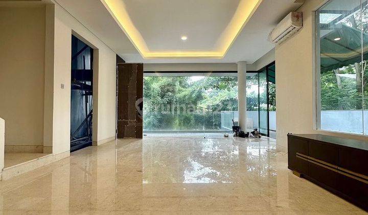 Rumah di KEMANG 4 Lantai SHM Bagus 2