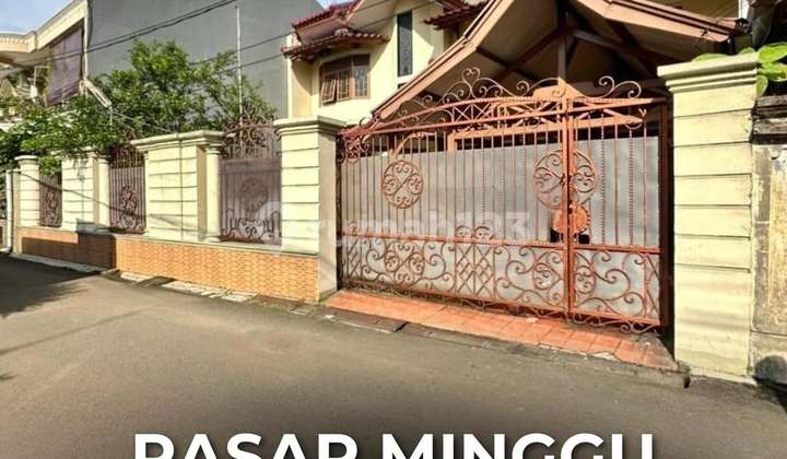 Rumah Bagus SHM di Pasar Minggu