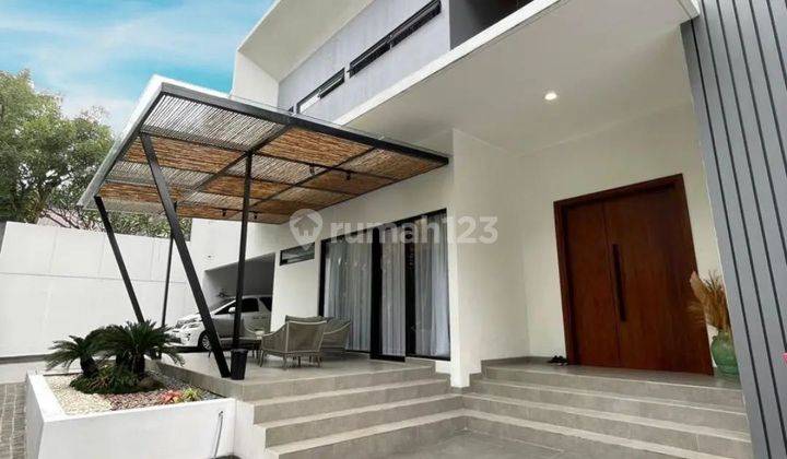 Rumah 2 Lantai Shm Bagus Barat 2