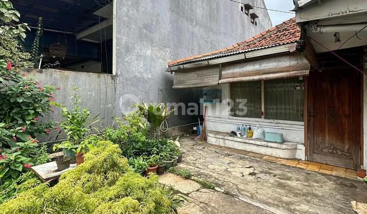 Tanah di Menteng SHM 200.0 M²