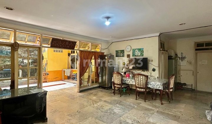 Kost di Matraman 471.0 M² SHM 2