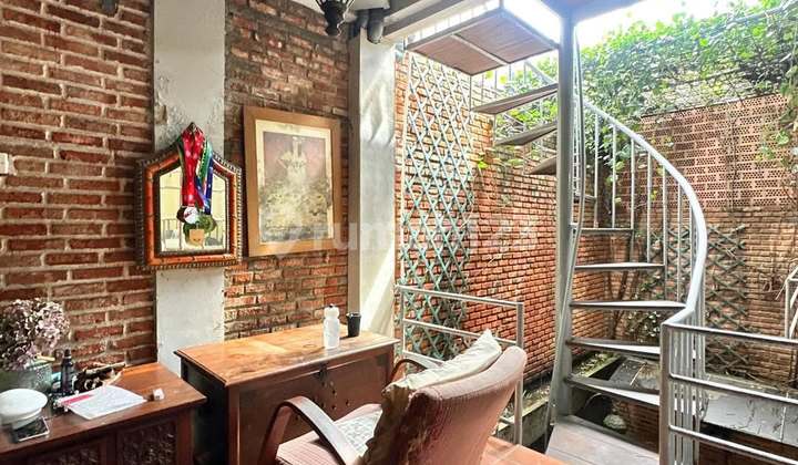 Rumah Bagus SHM di Sektor 5 - Bintaro 2