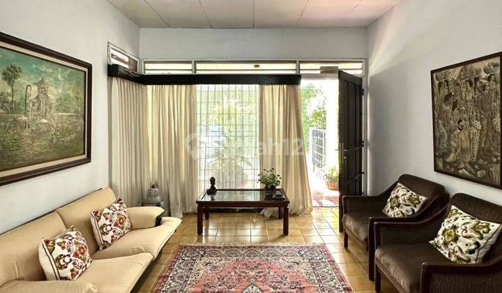 Rumah Semi Furnished Bagus SHM - Sertifikat Hak Milik di KEBAYORAN LAMA , Kebayoran Lama 2