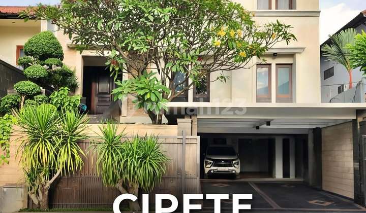 Rumah Bagus SHM di Cipete