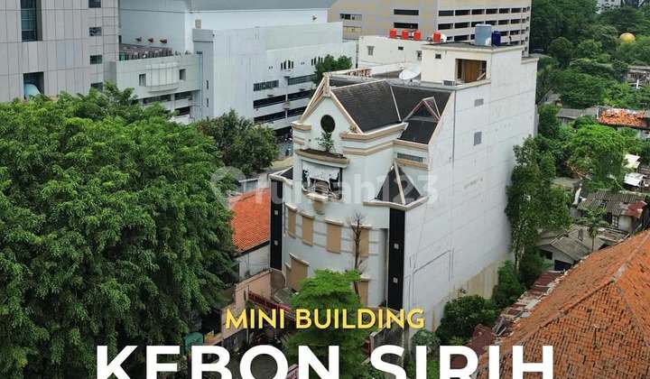 Ruang-Usaha di Kebon Sirih 406.0 M² Semi Furnished SHM