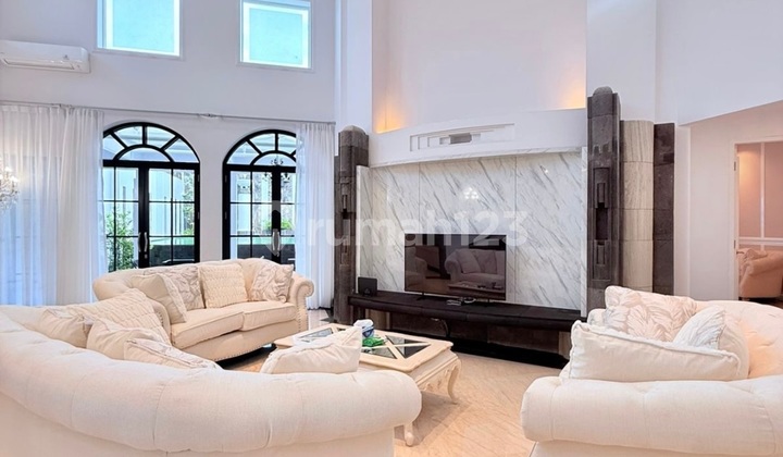 Rumah Bagus SHM di Menteng 2