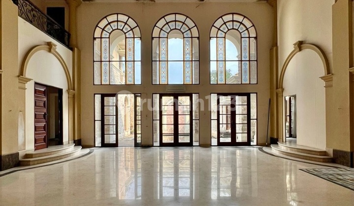 Rumah Bagus SHM di Patra Kuningan 2