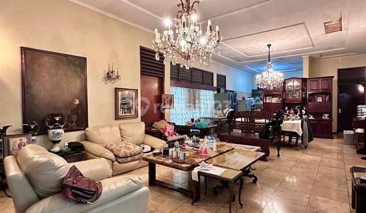 Ruang-Usaha di Kebayoran Lama 1398.0 m² Semi Furnished SHM 2