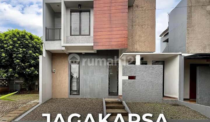 Siap Huni, Rumah, 2 Lantai, SHM, bisa KPR,