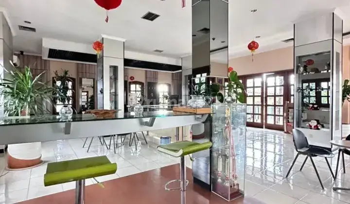 Ruang-Usaha di Matraman 2312.0 m² Semi Furnished SHM 2