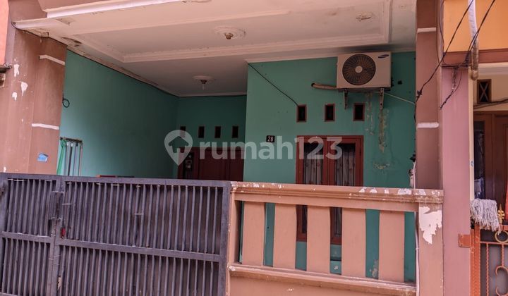 Rumah di Jl. Zeta Karawaci Tangerang Rumah di Jl. Zeta Karawaci Tangerang