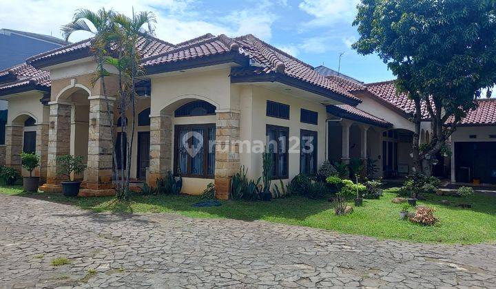 Rumah di Jl. Perdagangan Bintaro, Jakarta Selatan 1