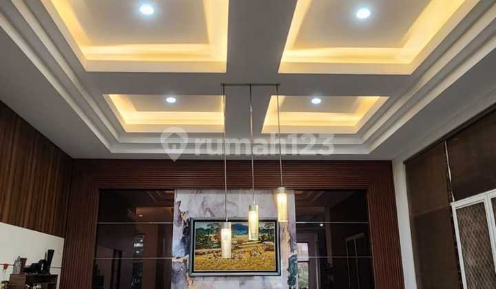 Affordable Luxury House in Camar Pik 2