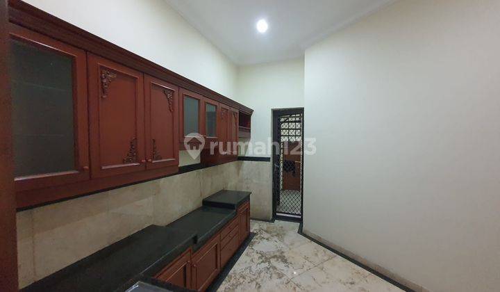 Rumah Mewah Baru  Renovasi Di Taman Permata Buana 4