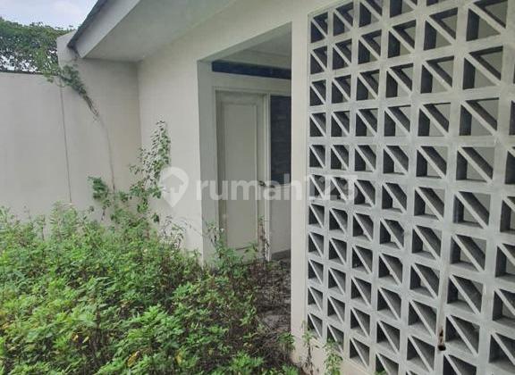 For Sale: Suwarna Sutera Cluster Helios House, Land Size 9x20 m², New House, Never Occupied. 2