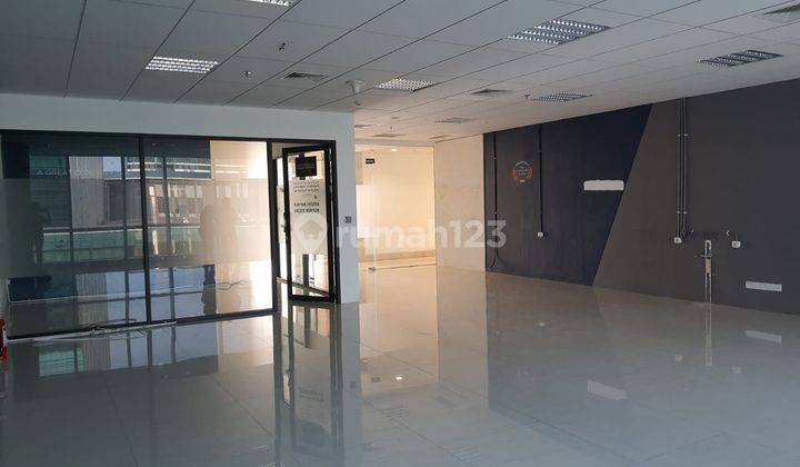 Disewakan Office Tower Lux Dpn Puri Indah Mall Luas 125m2 Siap Pakai 1