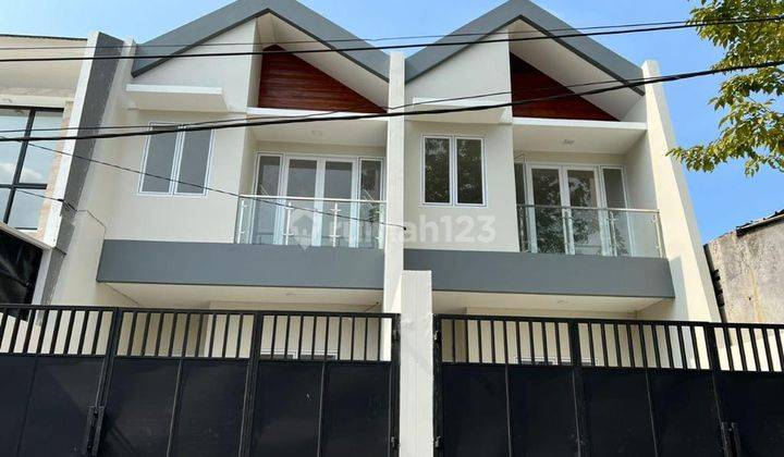 Dijual Rumah Brand New di Kavling Dki Jakbar Lt 5x25m 2 Lantai 1