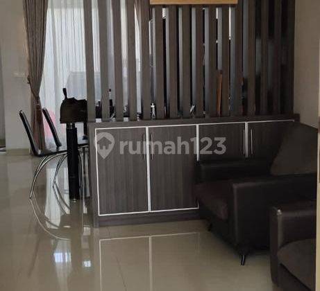 Dijual Rumah di Alam Sutera Cluster Palmyra Lt 202m Lb 189m, Furnish  2