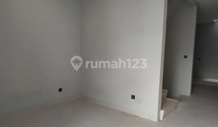 New House Muara Karang 2