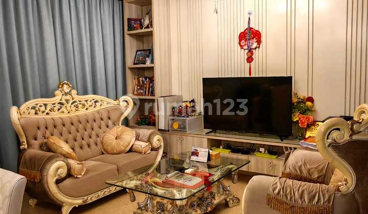 Apartment Mewah Terrace Gols Cost