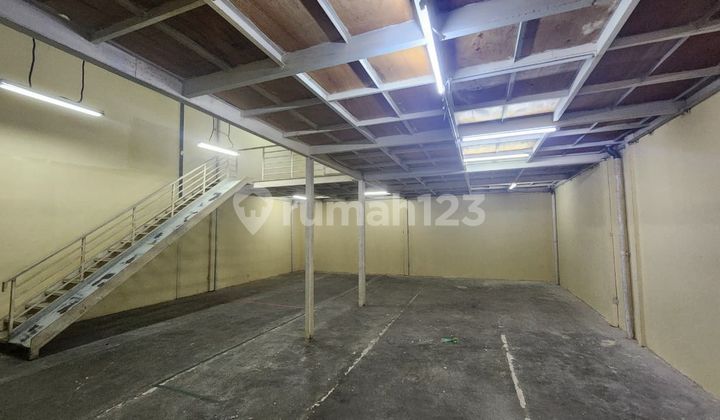 Elang Laut Warehouse Rental