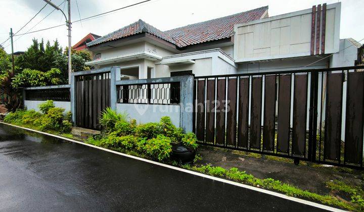 Rumah Dalam Kota Dekat AKMIL, Magelang 2