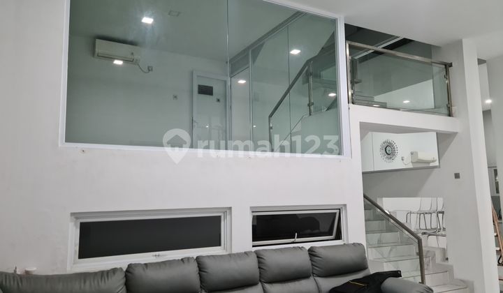 Rumah Daan Mogot Baru Baru Renov Bagus Ukuran 8 X 18  2