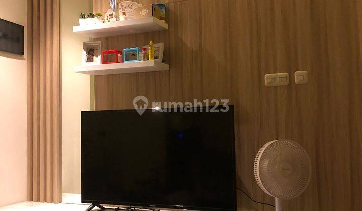 Rumah Siap Huni Rapi Bagus di Taman Palem Lestari SHM