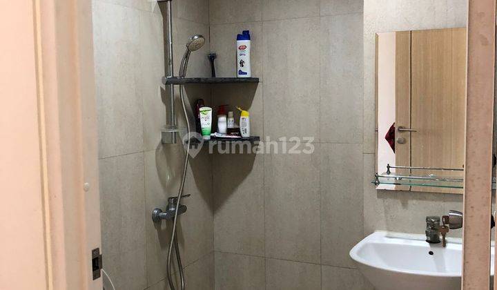 Rumah Siap Huni Rapi Bagus di Taman Palem Lestari SHM