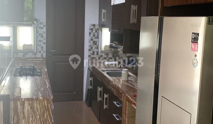 Rumah Green Court Cengkareng Luas 220M² Bagus dan Murah 2