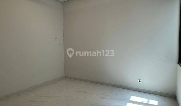 Rumah  Permata Buana Dijual  New Minimalis Modern Bagus 2