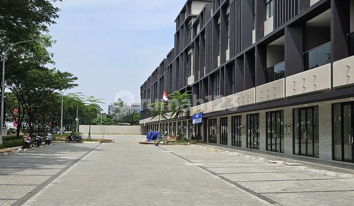 Ruko New BSD Enchante Strategic Location 3.5 Floors Ready for Business Ruko New BSD Enchante Strategic Location 3.5 Floors Ready for Business