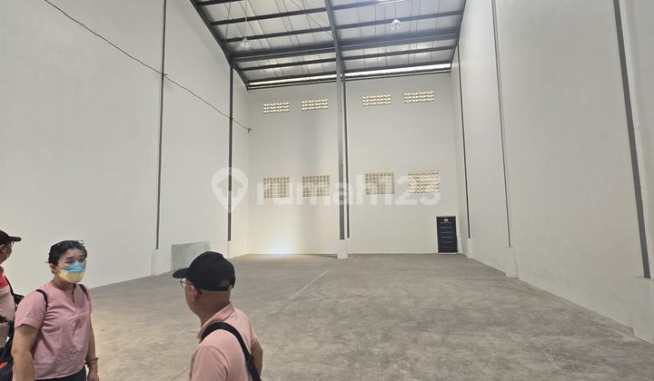 Warehouse Plus Office In Daan Mogot 2 Floors Brand New Warehouse Plus Office In Daan Mogot 2 Floors Brand New