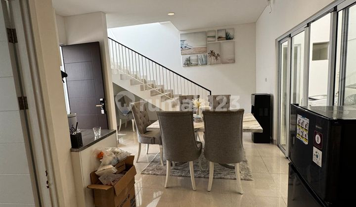 Rumah Riviera Puri Metland Jual Cepat Murah Bagus Siap Huni 